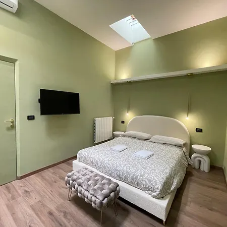 Modern Skylight Near Brignole - Always Open * جنوة